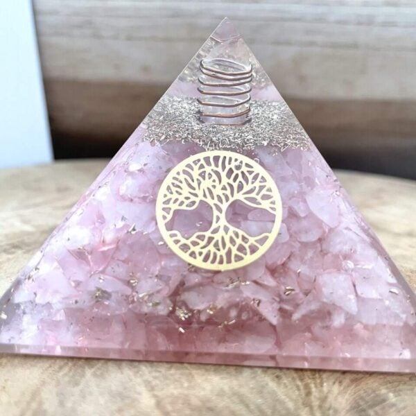pyramide orgonite quartz rose arbre de vie