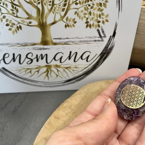 orgonite de poche amethyste fleur de vie