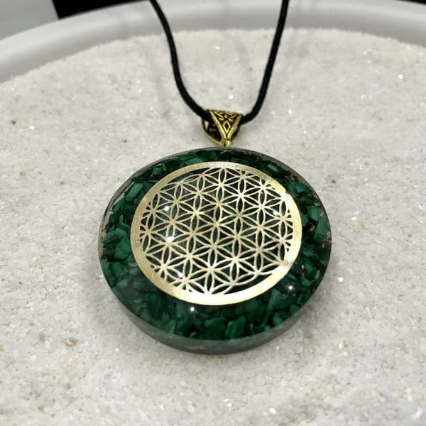 pendentif fleur de vie malachite
