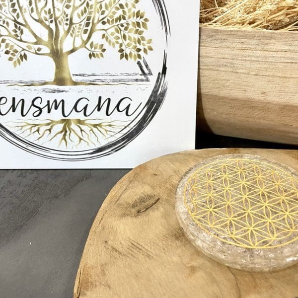 plateau de rechargement fleur de vie cristal de roche 8 cm