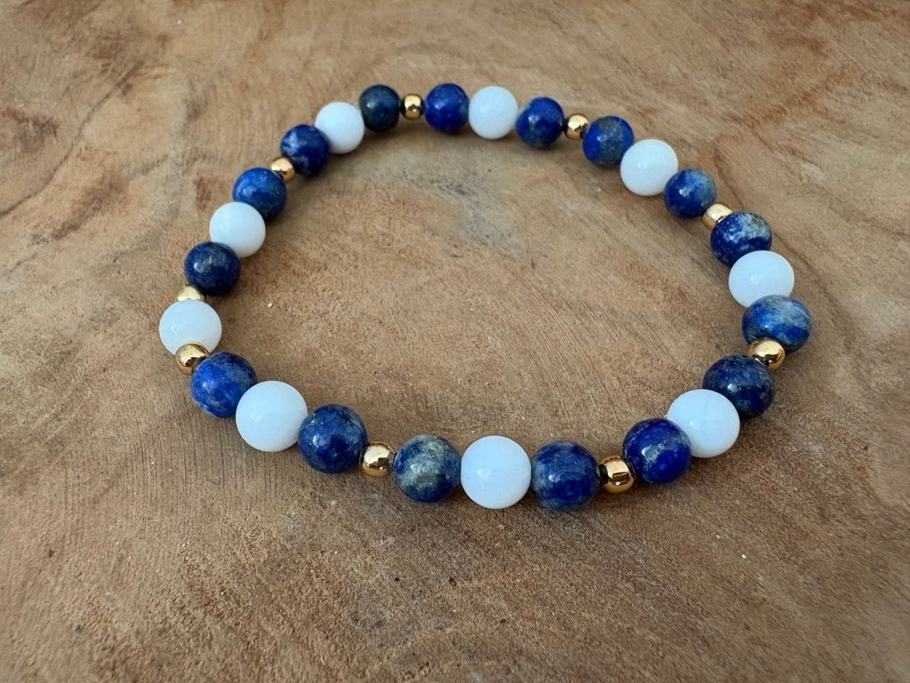 IMAGE 2026-07-09 14:52:51 Bracelet duo "tendresse inétrieure" Lapis Lazuli EXTRA, Nacre perles 6mm – Image 1