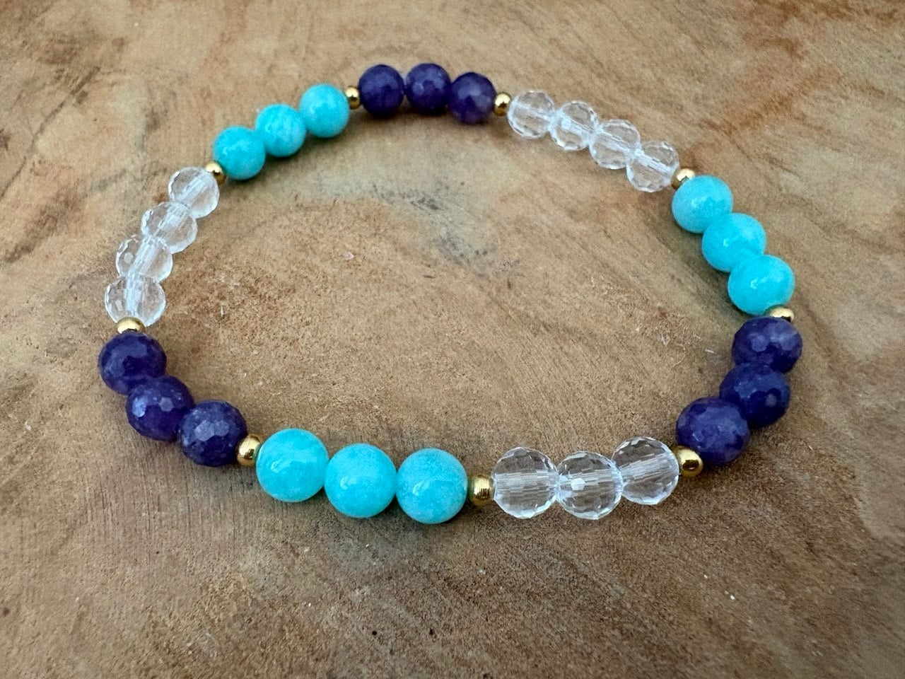 IMAGE 2026-07-25 18:50:24 Bracelet "Oser être soi" Lépidolite, Amazonite, Cristal de roche perles 6mm – Image 1